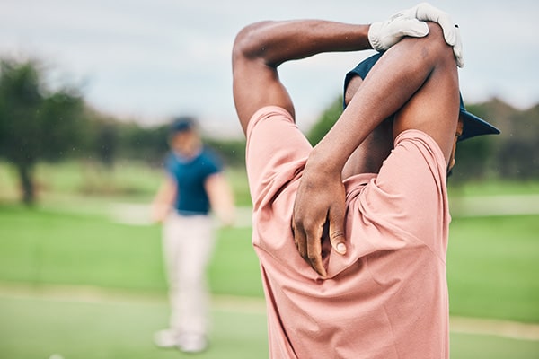 Golfer with shoulder pain